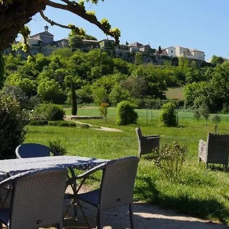 Hébergement de vacances La Bastide De Lussan Lussan (Gard)