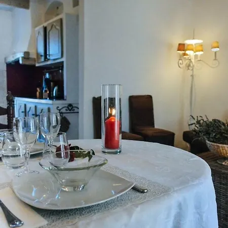 La Bastide De Lussan * Lussan (Gard)