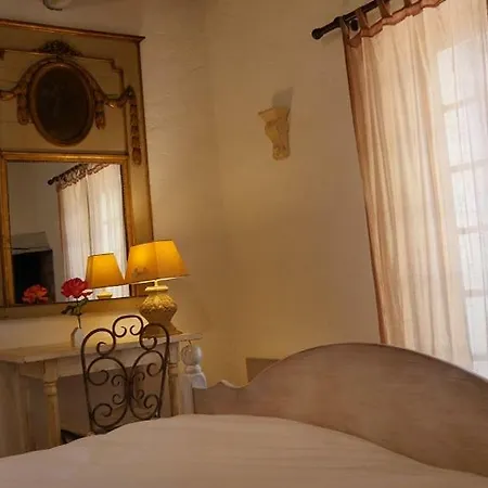 La Bastide De Lussan Hébergement de vacances Lussan (Gard)