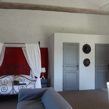 La Bastide De Lussan *