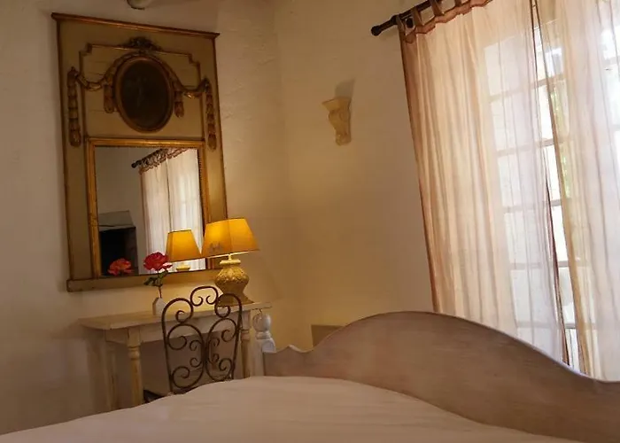 La Bastide De Lussan بيت للعطل Lussan (Gard)