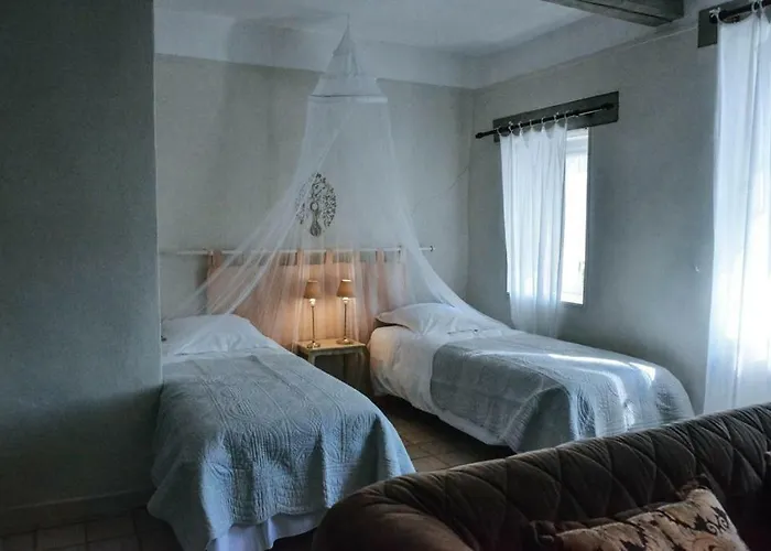 La Bastide De Lussan بيت للعطل