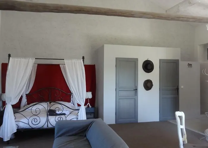 La Bastide De Lussan *